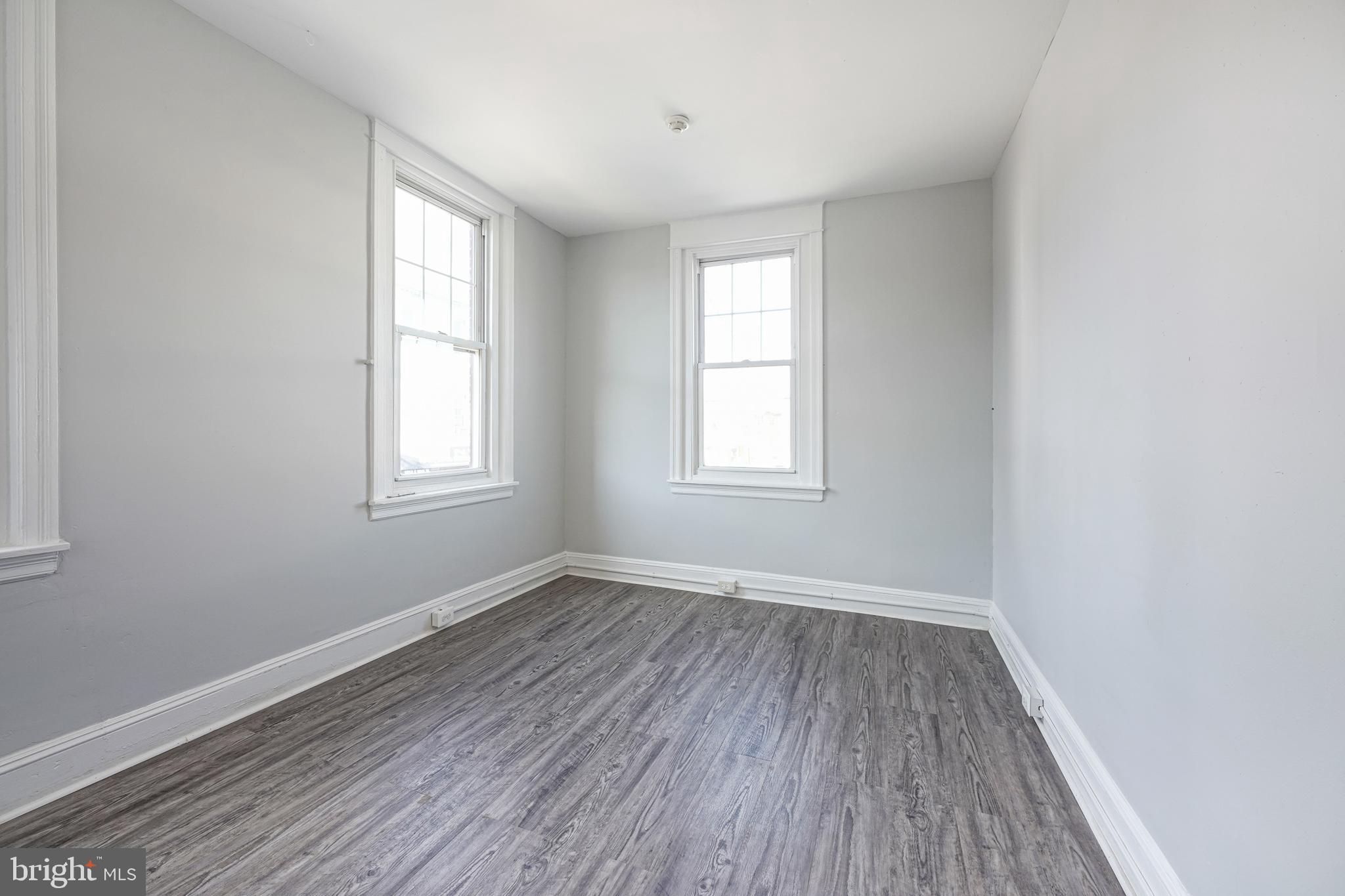 POINT BREEZE - Residential Lease