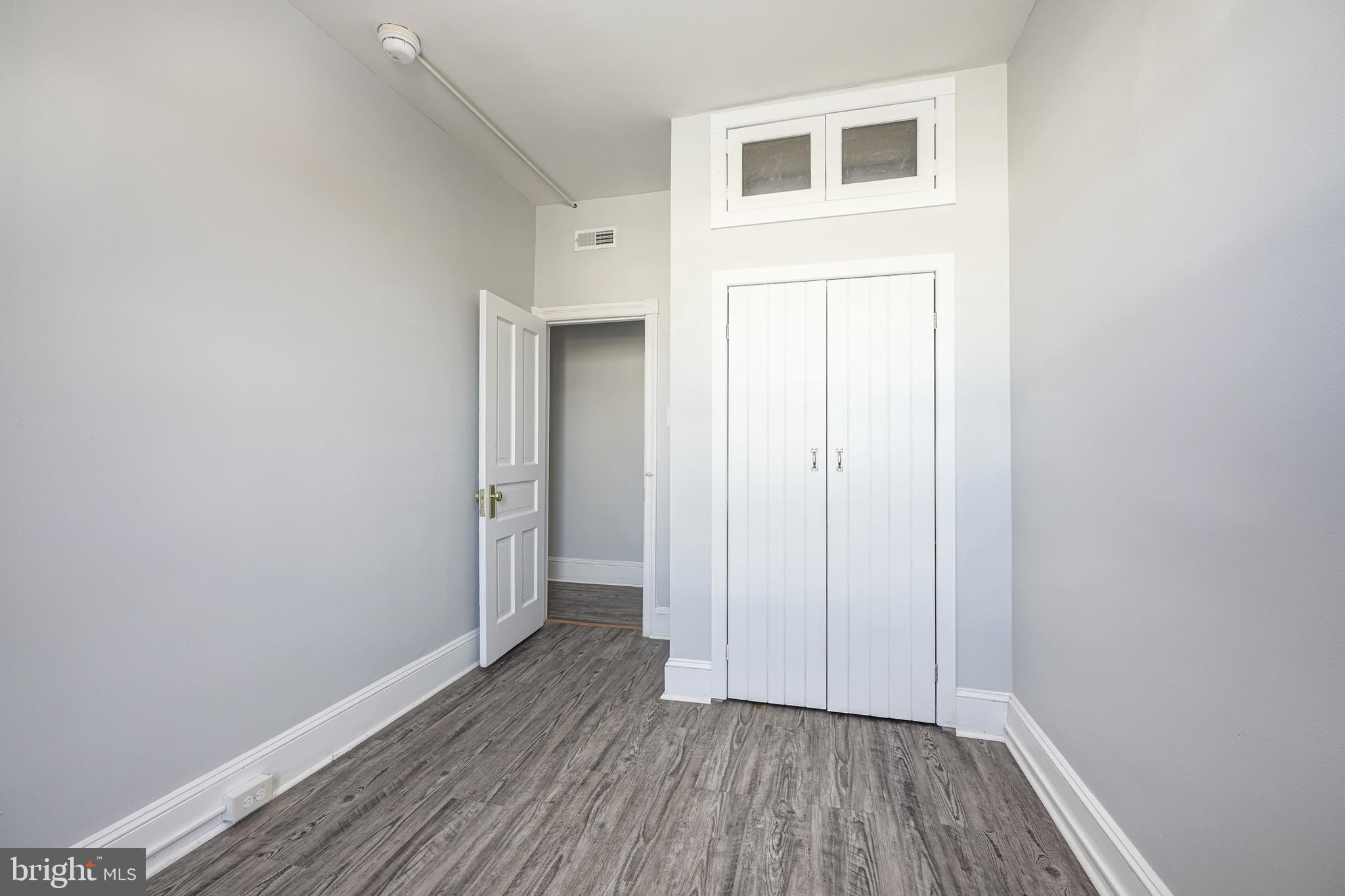 POINT BREEZE - Residential Lease