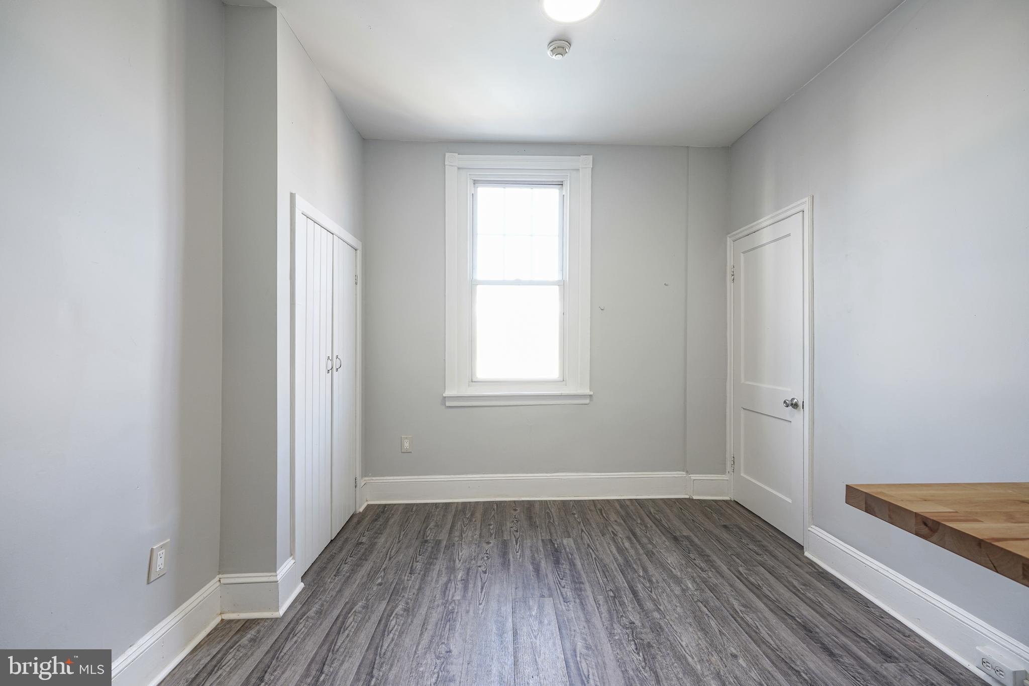 POINT BREEZE - Residential Lease