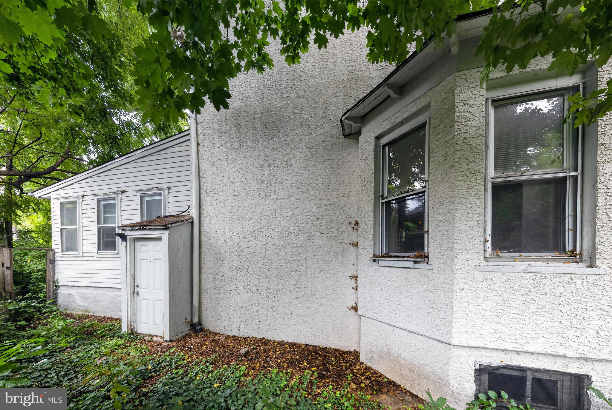 316 E 24TH STREET