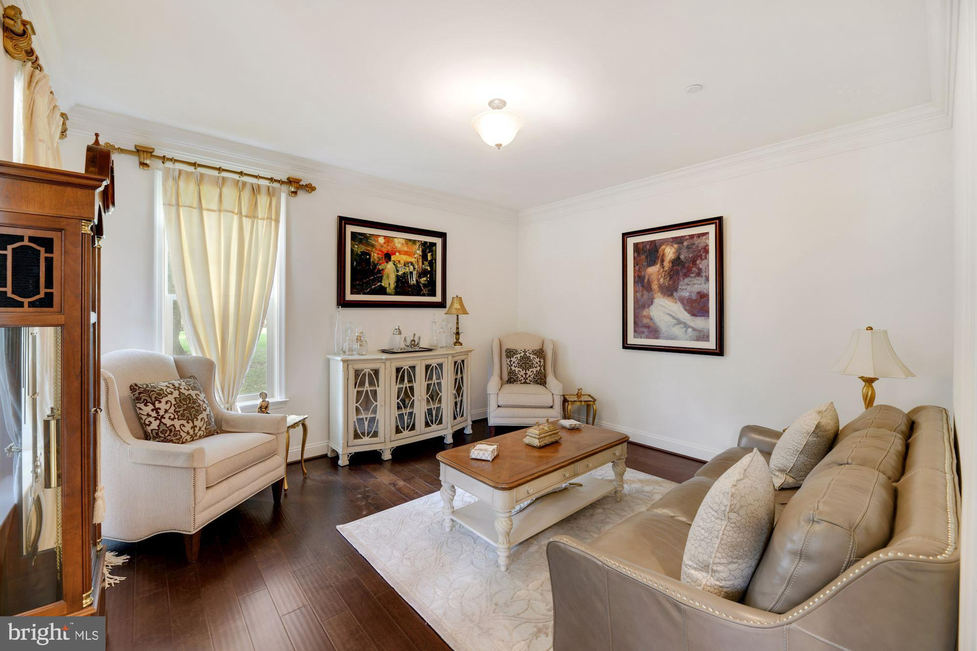 BETHESDA OUTSIDE - Residential