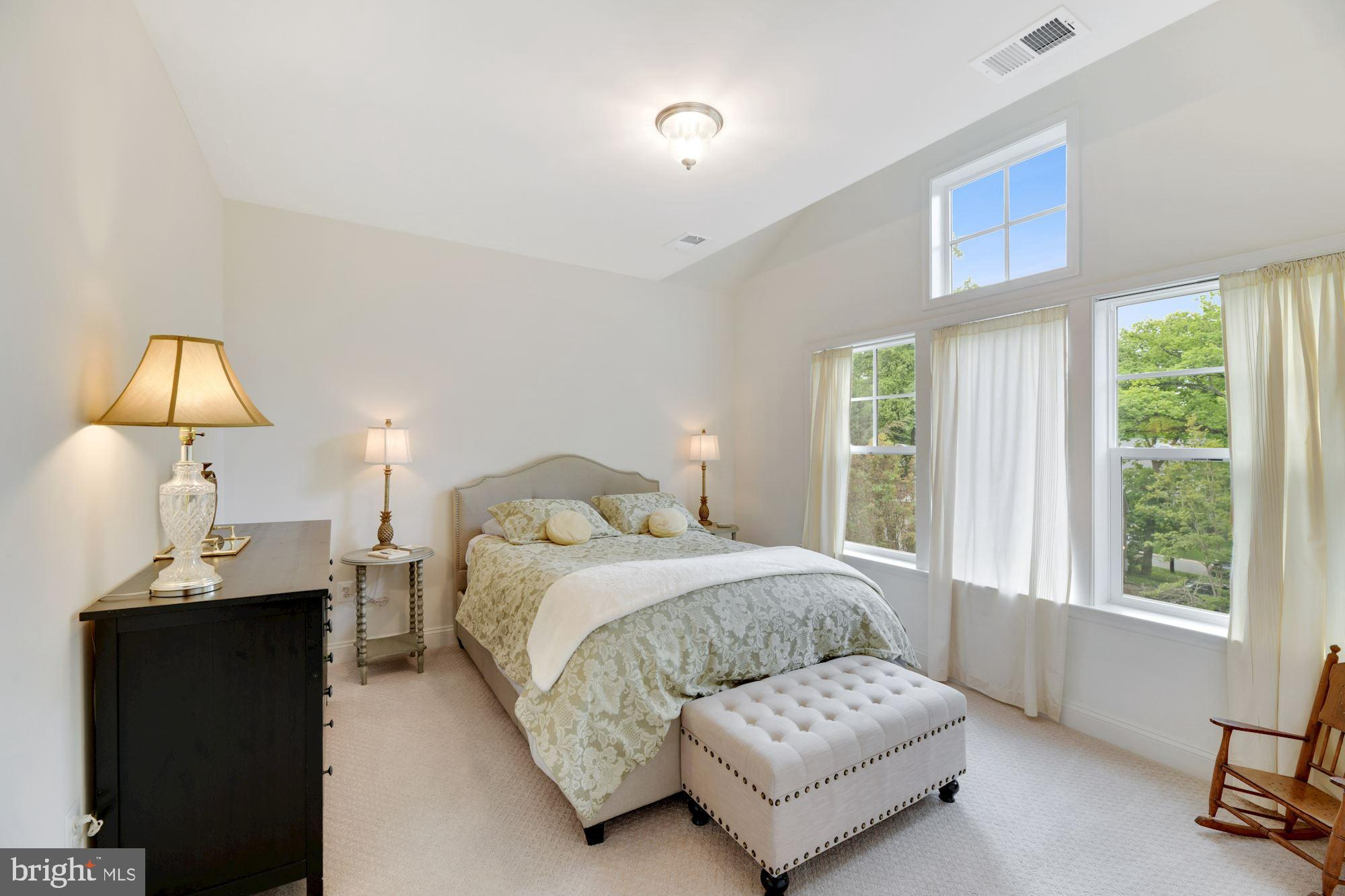 BETHESDA OUTSIDE - Residential