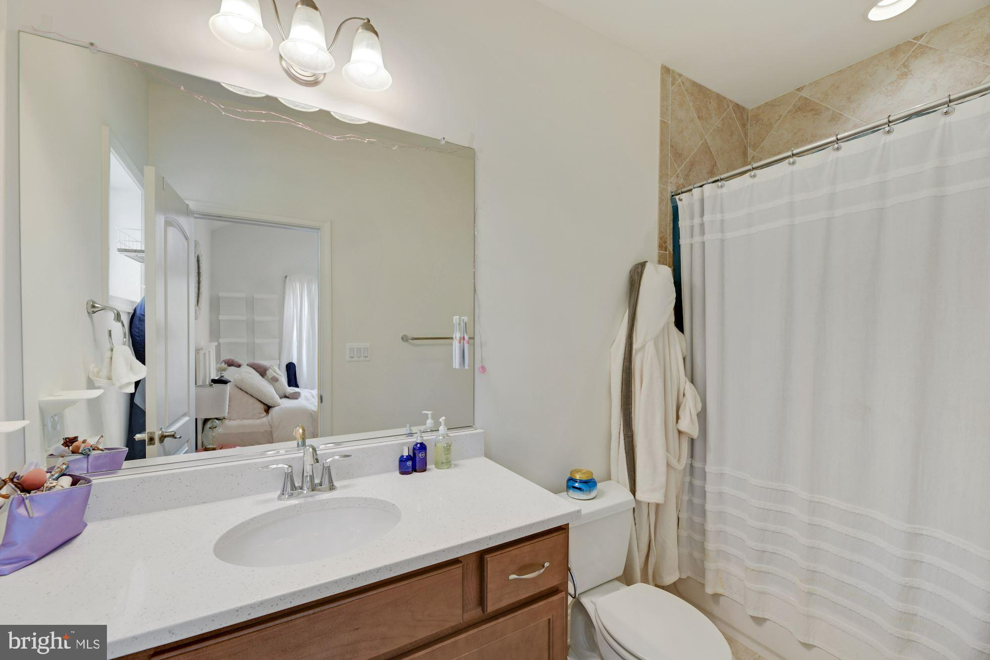 BETHESDA OUTSIDE - Residential