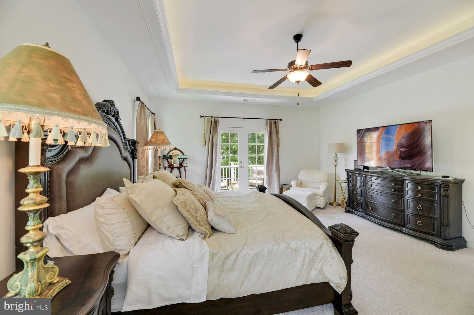 BETHESDA OUTSIDE - Residential