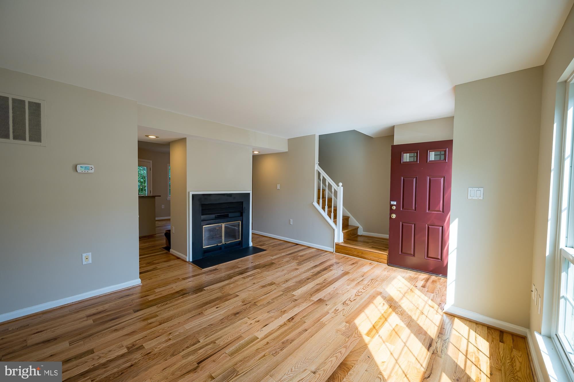 5714 EVERGREEN KNOLL COURT