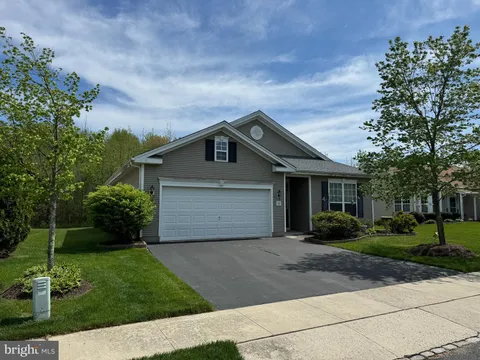 32 Fitzgerald Lane, Columbus, NJ 08022 - MLS#: NJBL2086258