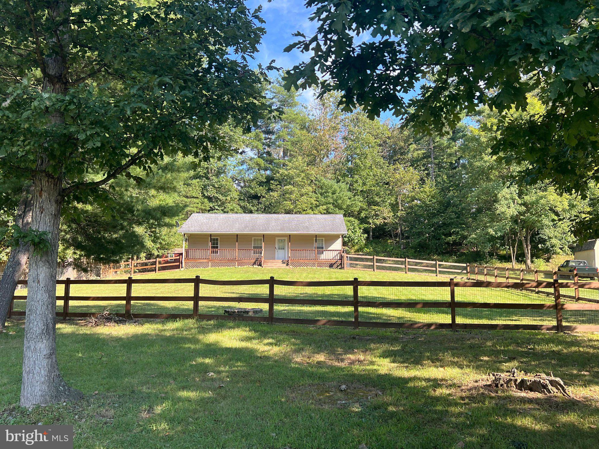 807 CHRISTIAN CHURCH ROAD