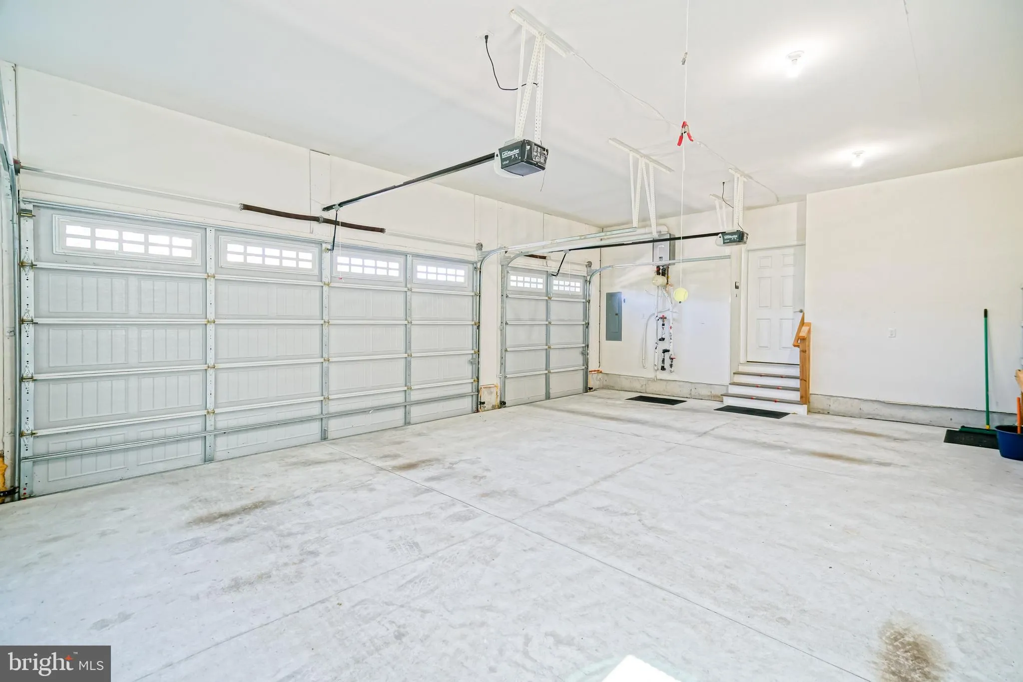 Milton, Delaware 19968, United States, 4 Bedrooms Bedrooms, ,3 BathroomsBathrooms,Residential,Contingent,108590