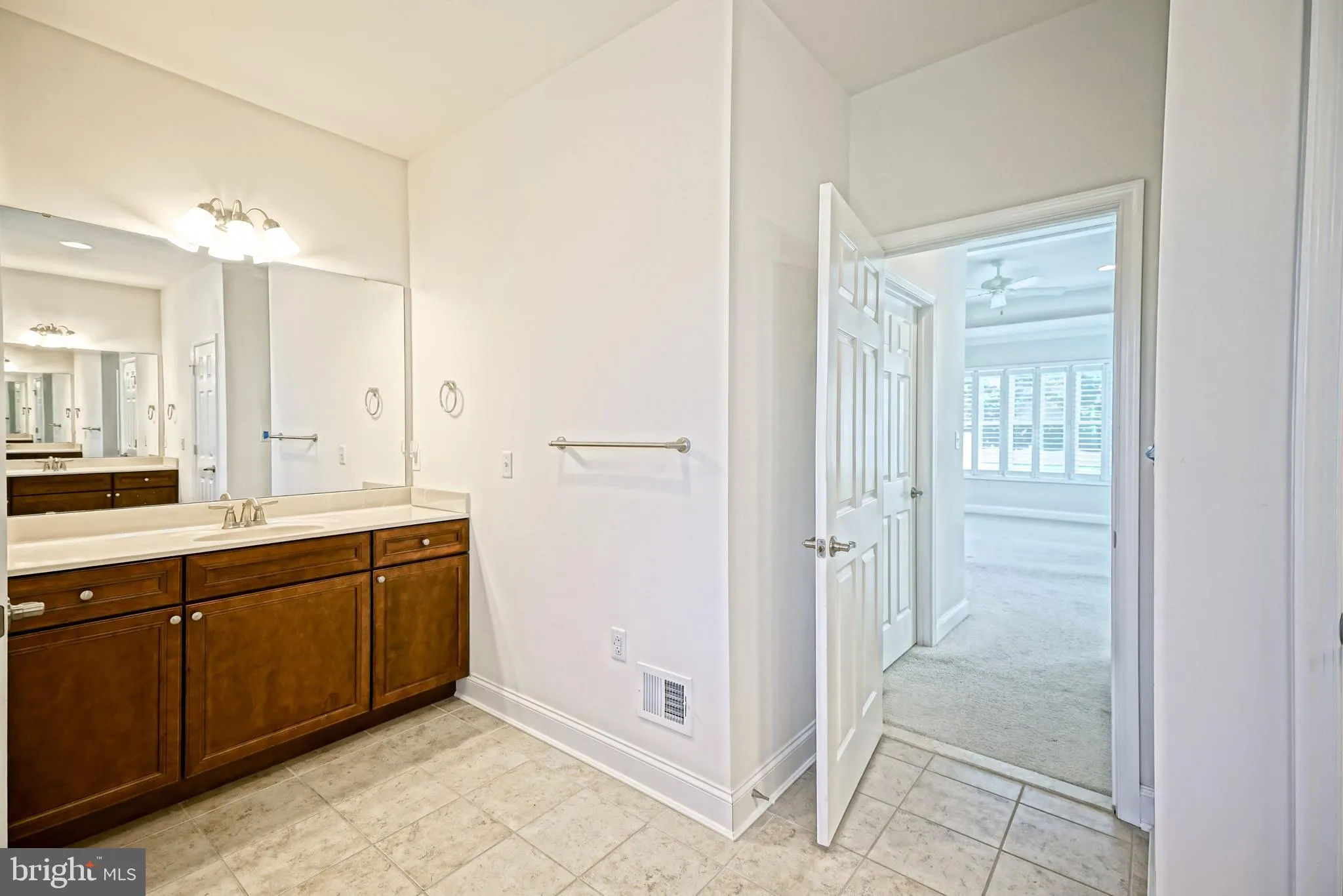 Milton, Delaware 19968, United States, 4 Bedrooms Bedrooms, ,3 BathroomsBathrooms,Residential,Contingent,108590