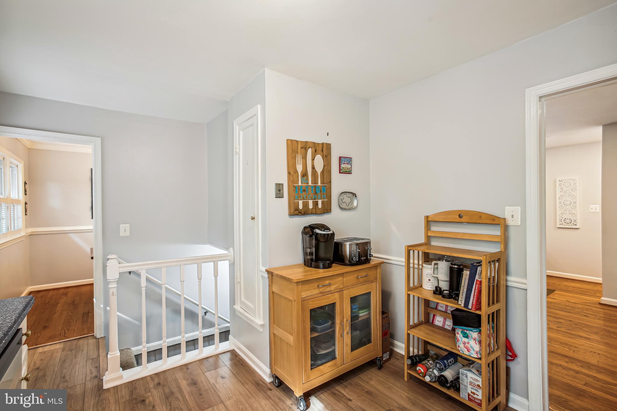 HOLLIN HALL VILLAGE - Residential Lease