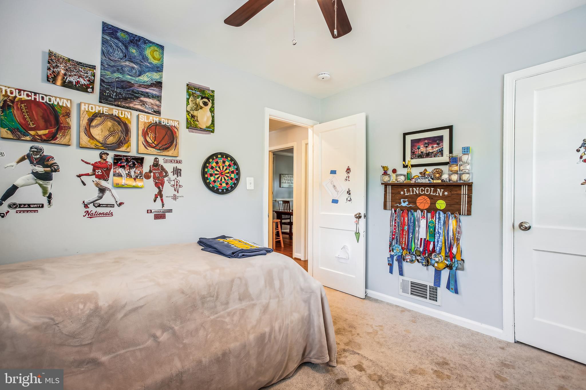 HOLLIN HALL VILLAGE - Residential Lease