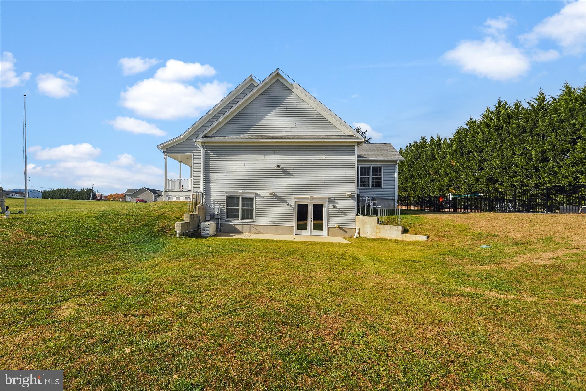 DYNARD FARM ESTATES - Residential