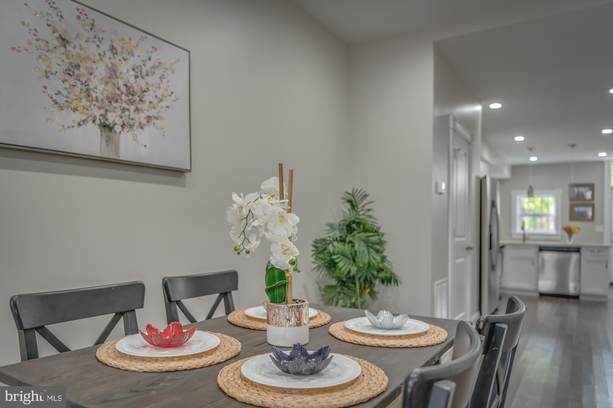 BROADWAY EAST - Residential