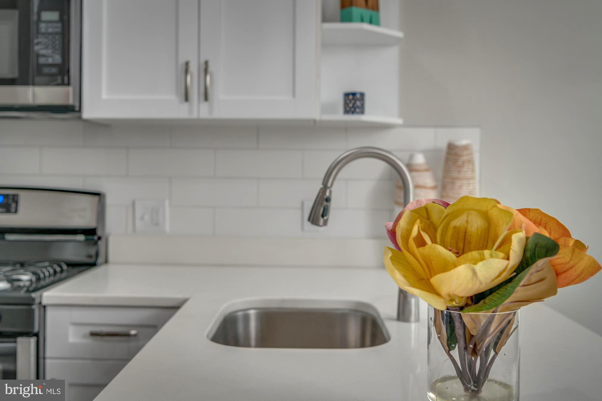 BROADWAY EAST - Residential