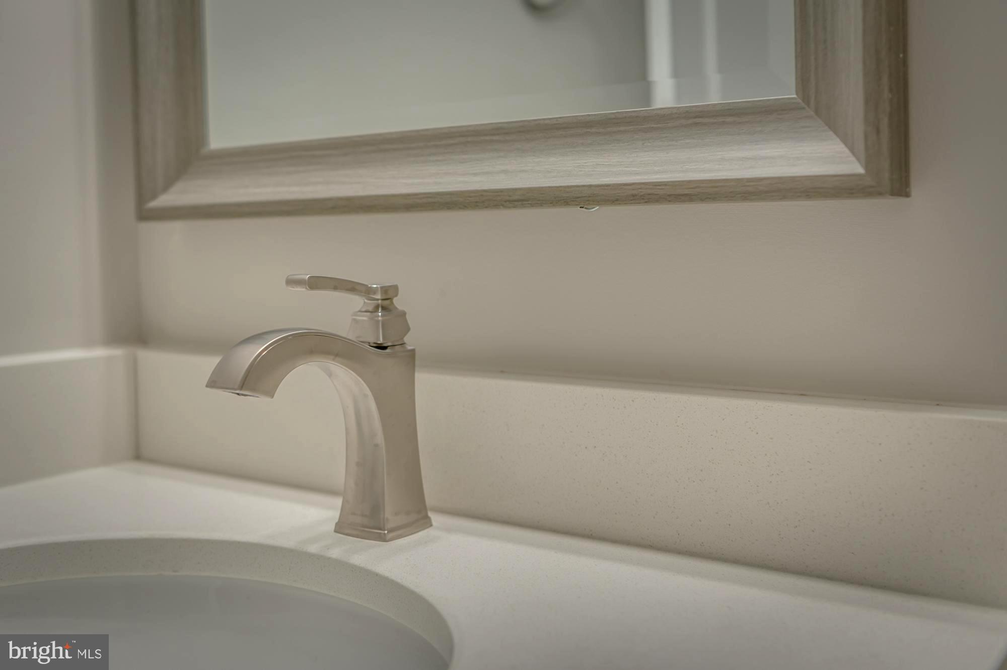 BROADWAY EAST - Residential