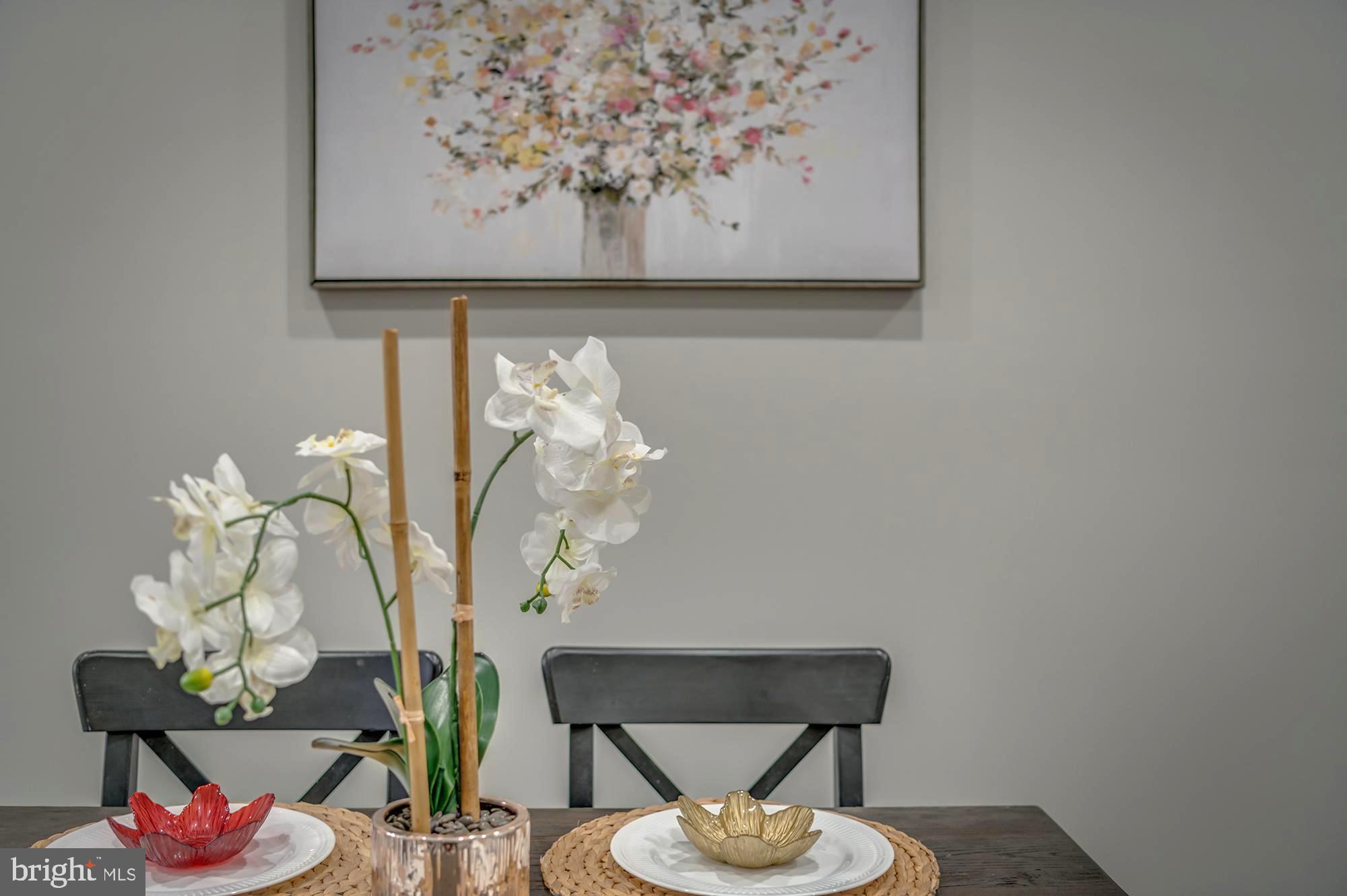 BROADWAY EAST - Residential