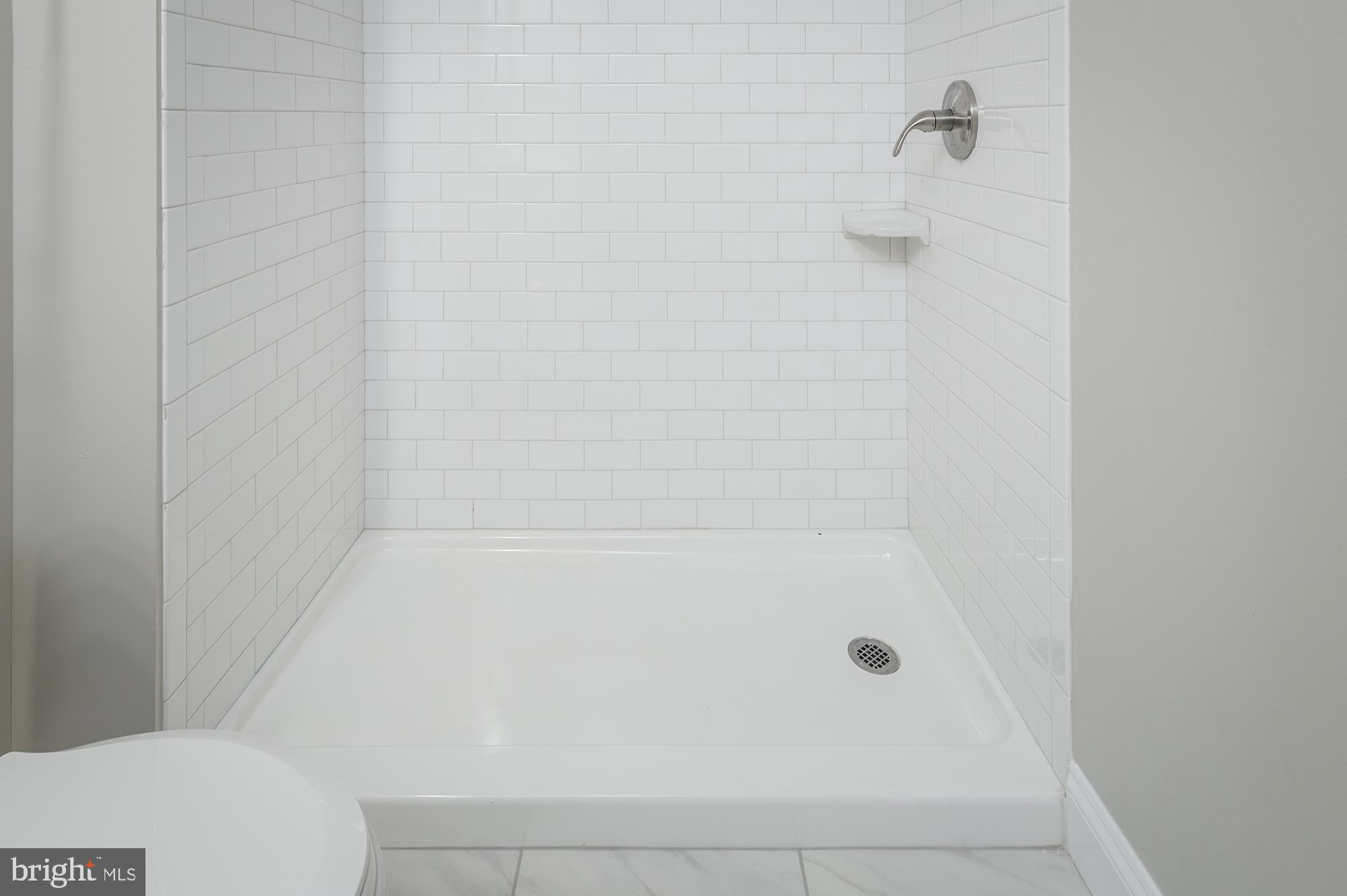 BROADWAY EAST - Residential