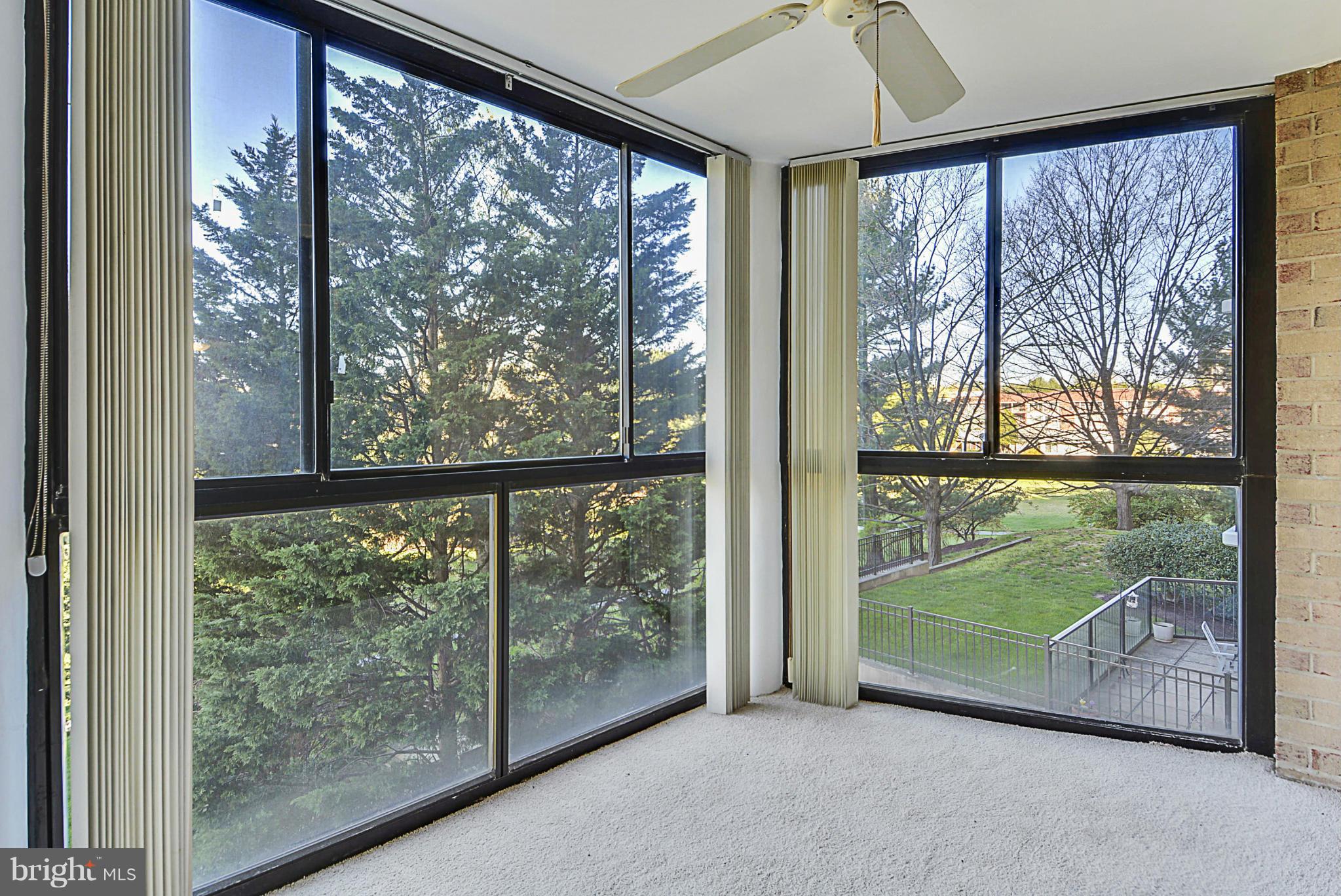 GREENS AT LEISURE WORLD - Residential