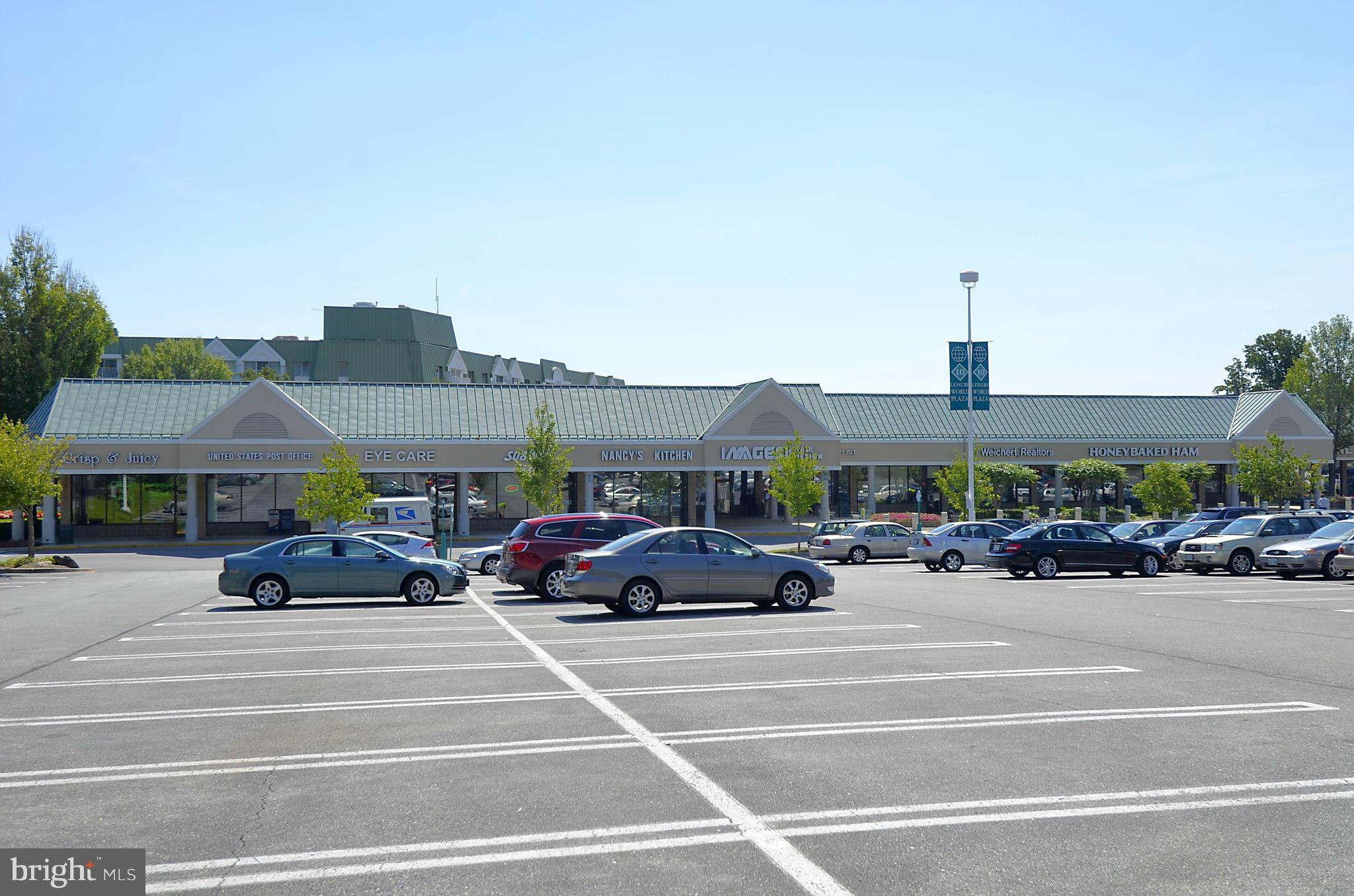 GREENS AT LEISURE WORLD - Residential