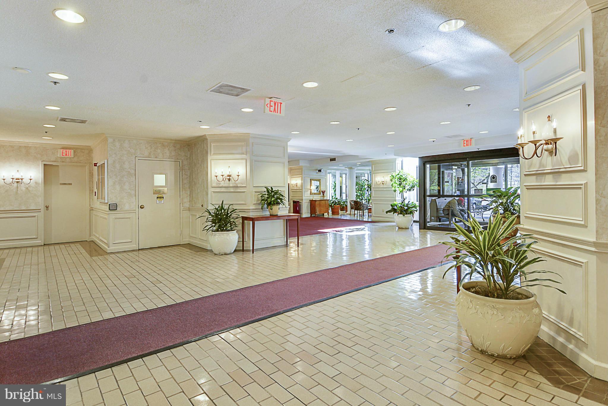 GREENS AT LEISURE WORLD - Residential