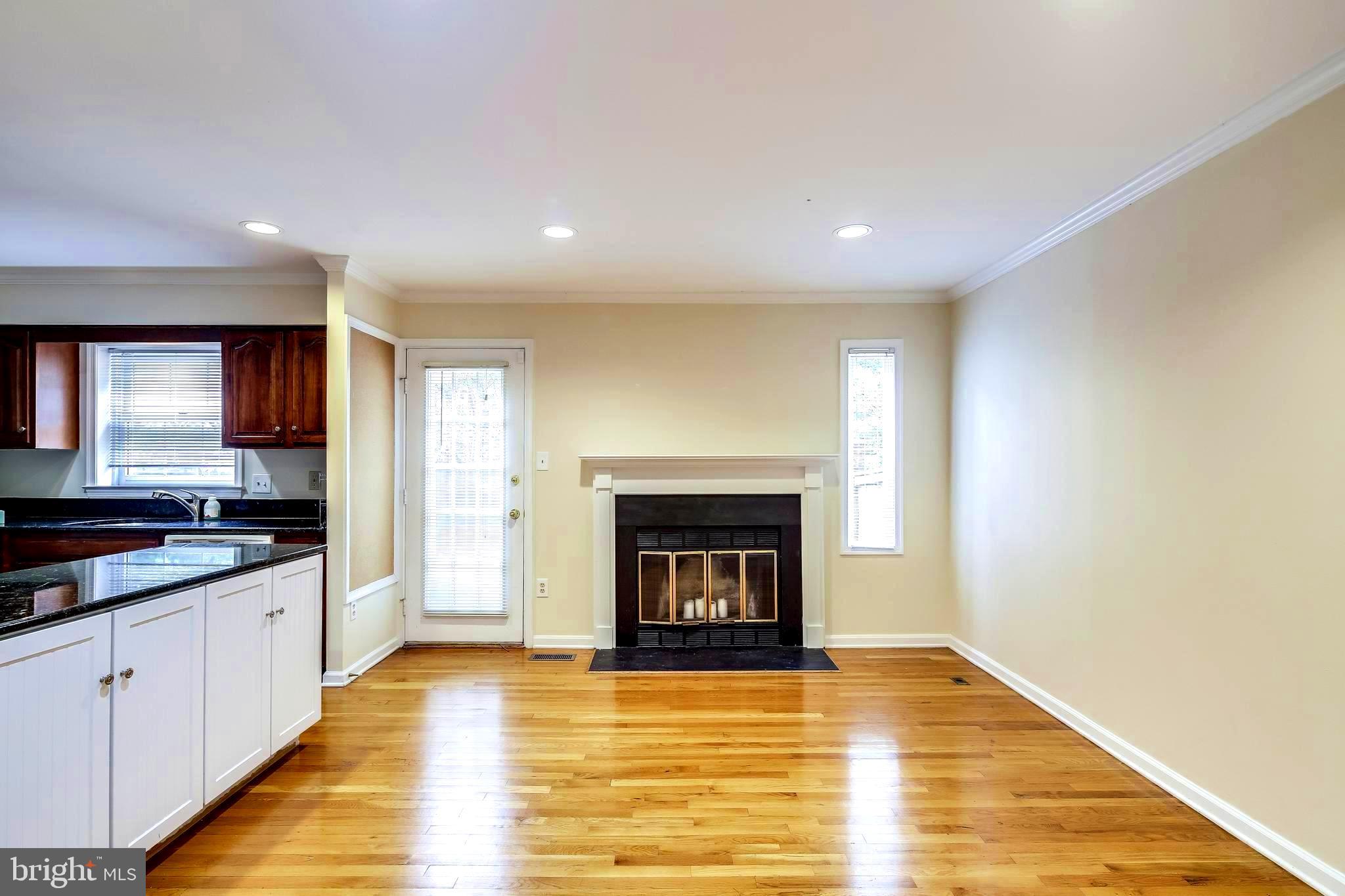 TUCKERMAN STATION - Residential