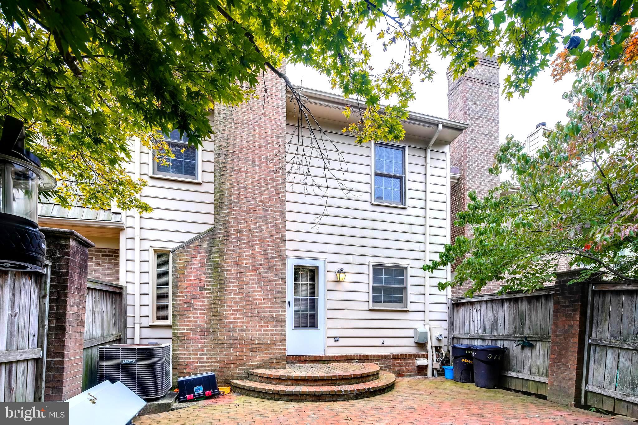 TUCKERMAN STATION - Residential