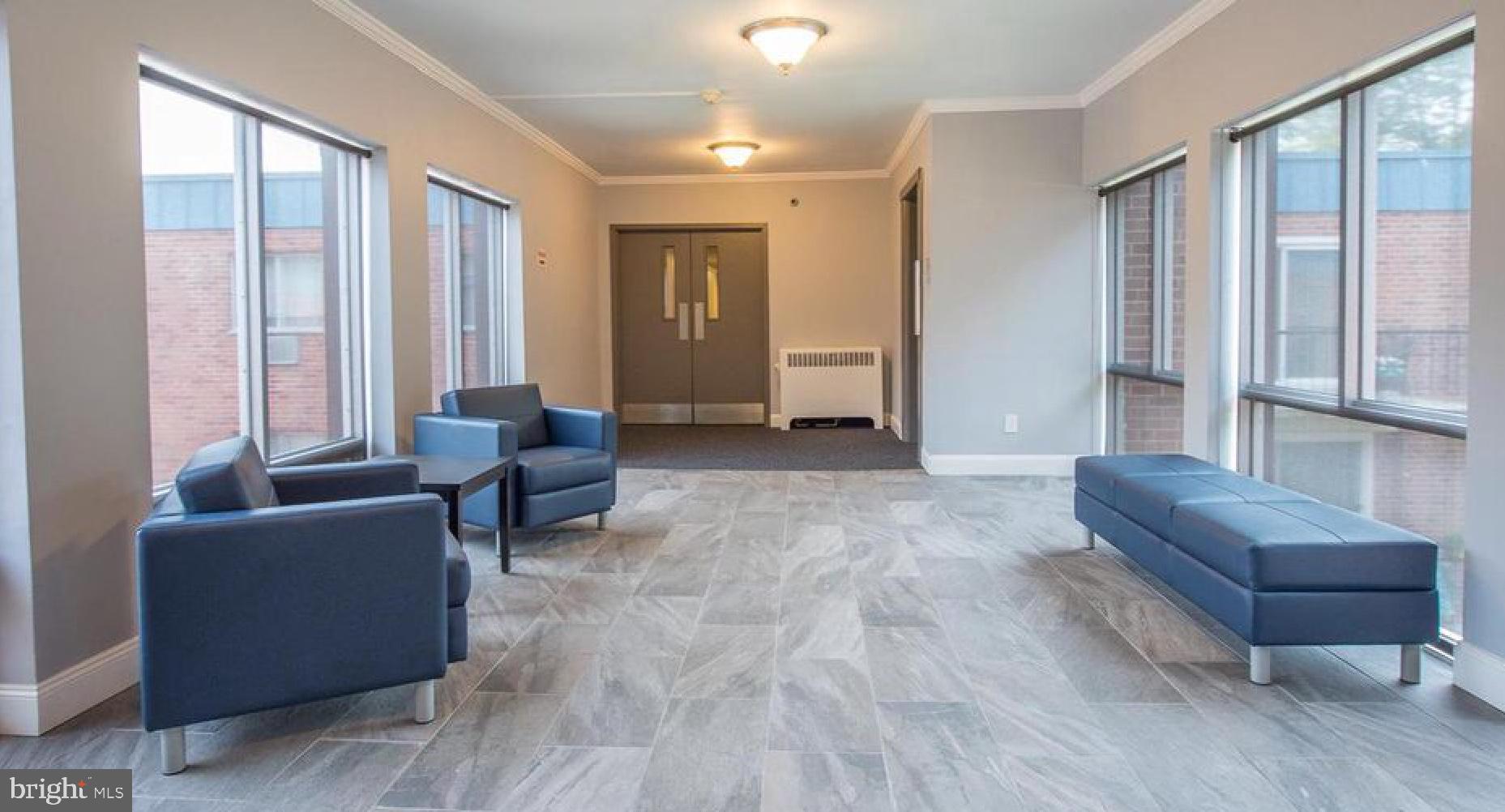 FORT WASHINGTON - Residential