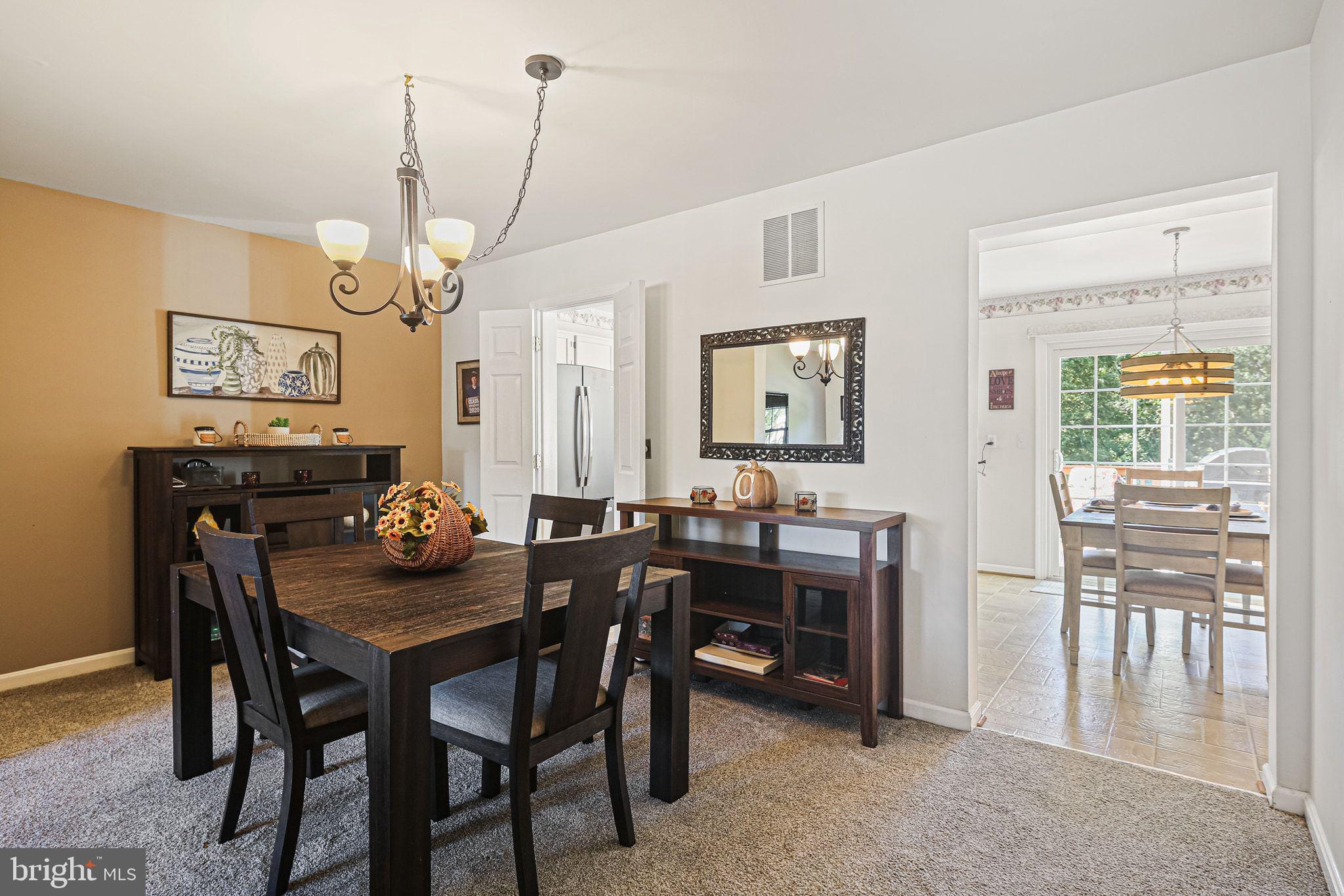 HUNTERS RUN VILLAGE - Residential