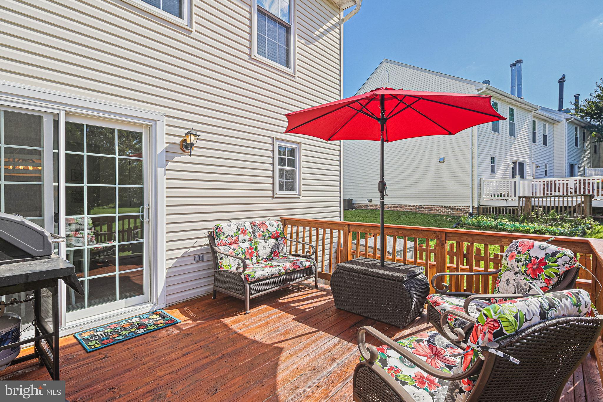 HUNTERS RUN VILLAGE - Residential