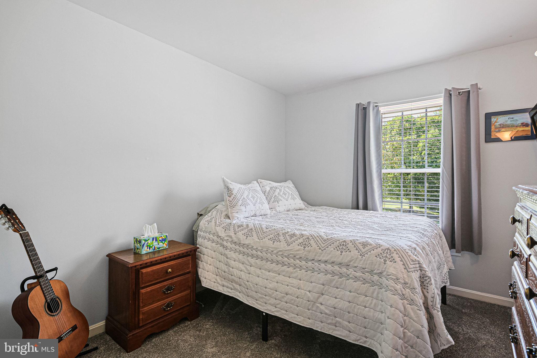 HUNTERS RUN VILLAGE - Residential