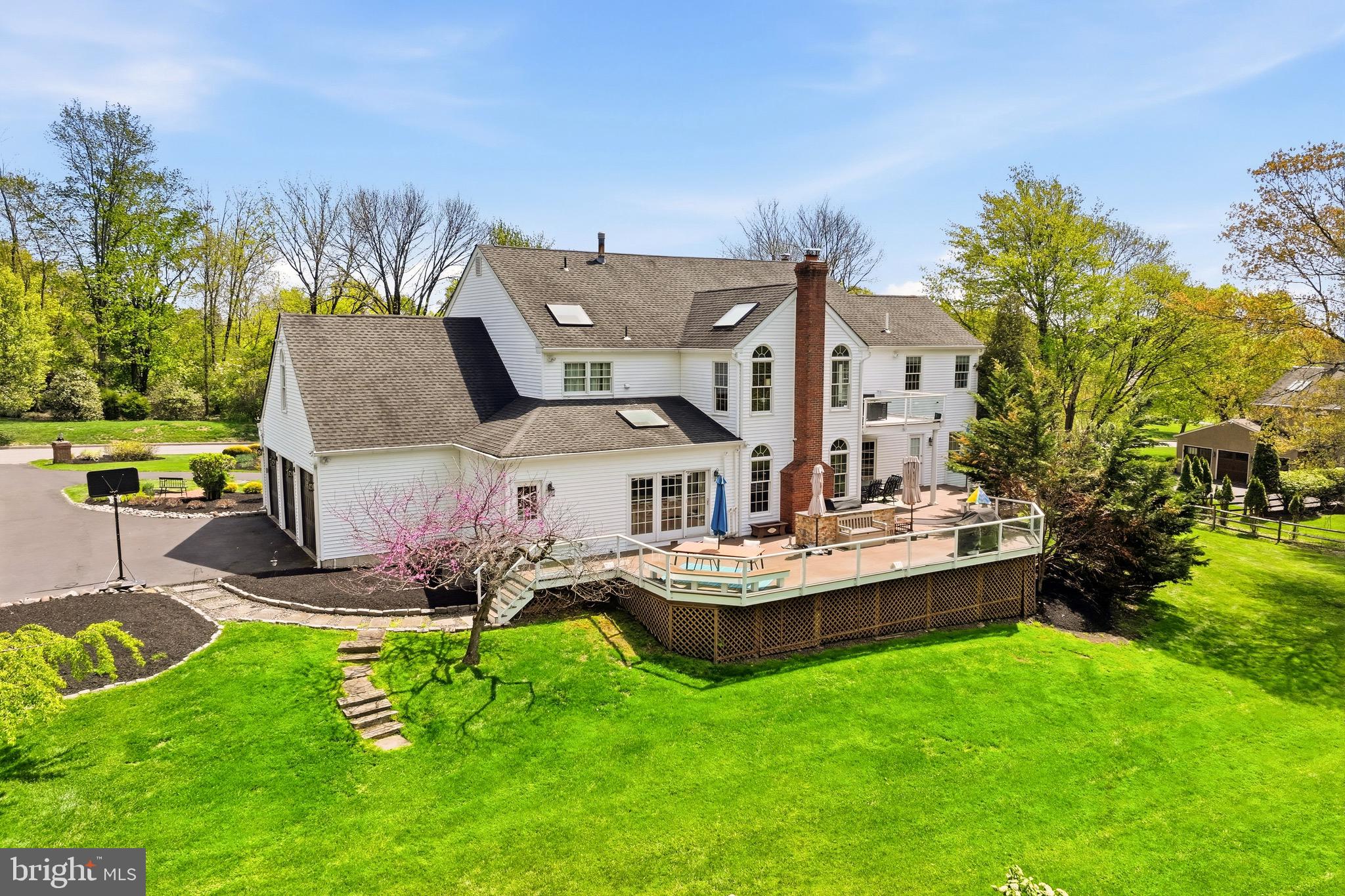 GWYNEDD KNOLL - Residential