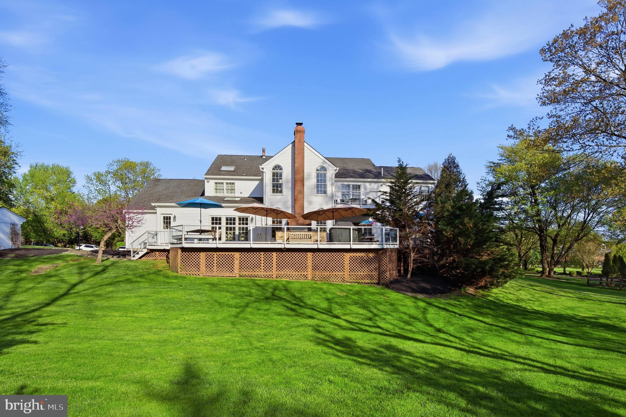 GWYNEDD KNOLL - Residential