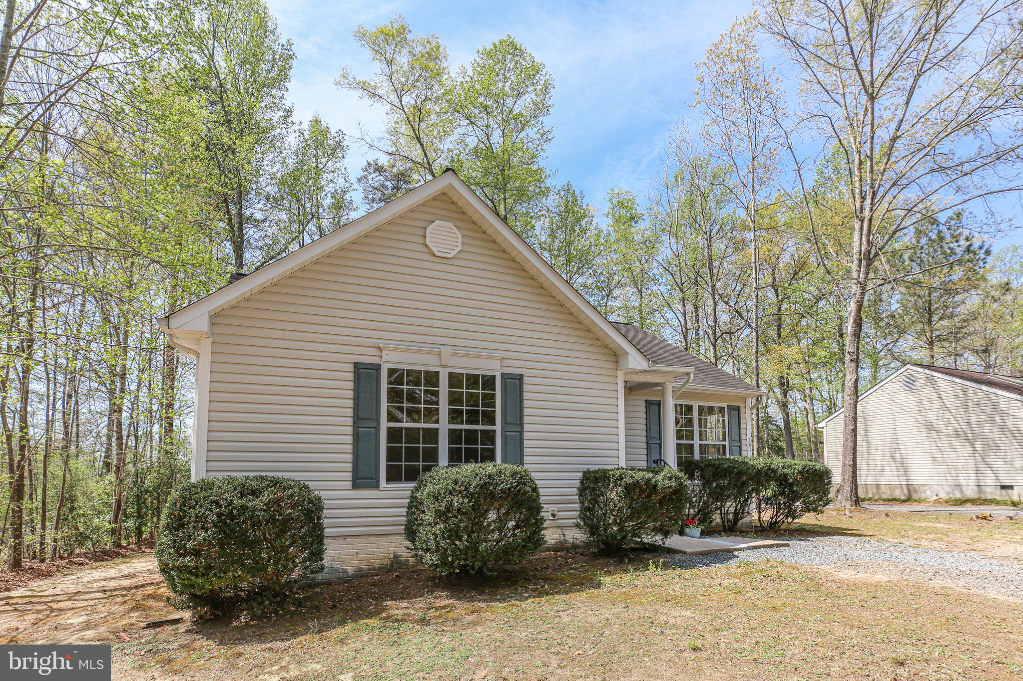 LAKE LAND OR - Residential