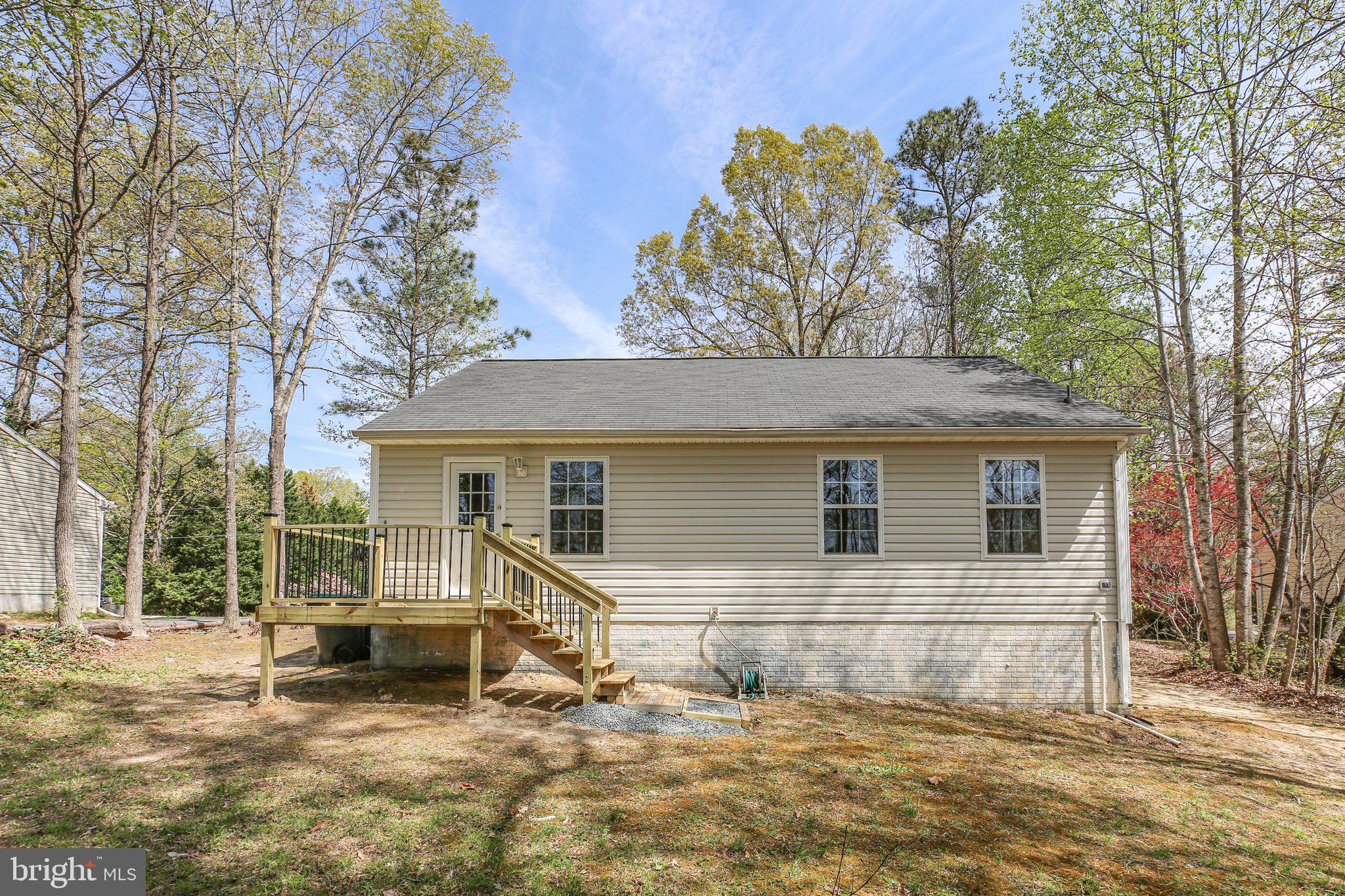 LAKE LAND OR - Residential