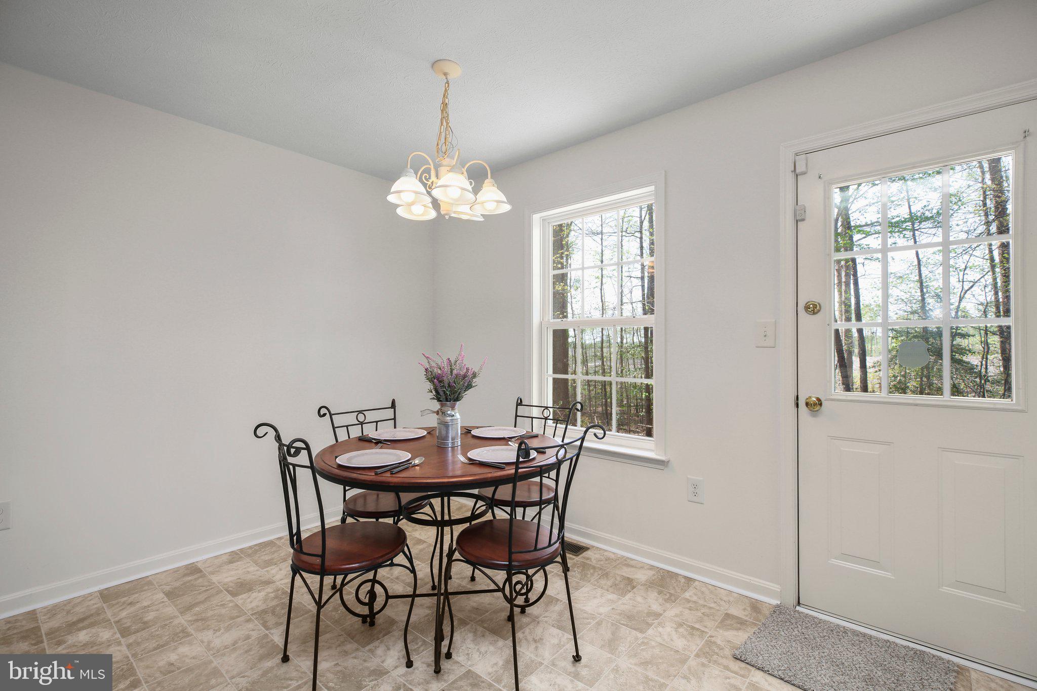 LAKE LAND OR - Residential