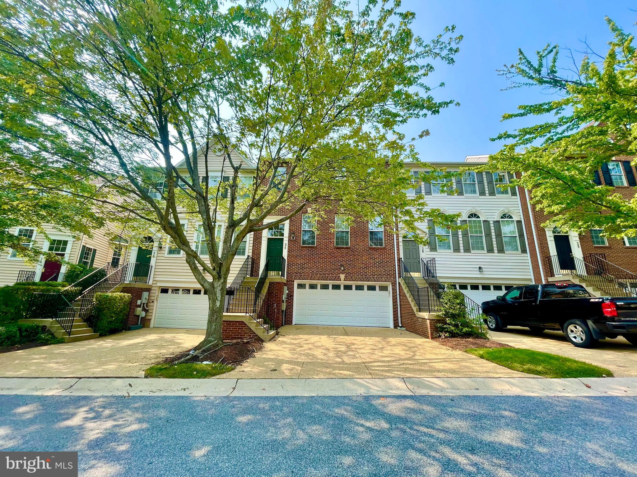 Please call or test Listing agent for showing! A Rare Gem in Rio Washingtonian! Meticulously maintained 3 bedroom End Unit Townhouse. Hardwood floors in main living area. Gorgeous master bedroom with sitting area. Updated kitchen. Adjacent to Rio and across the street from Downtown Crown (Over 20 restaurants and retail shopping between the two projects) .Wootton/Frost/Fallsmead school district. 5-minute drive to Shady Grove Metro. Minutes to I-270, I-370, 200, Shady Grove Metro. Please use GCAAR rental application, $50 application fee per adult, or Rentspree application, most recent 2 paystubs and copy of photo ID, Credit score 700+ required.