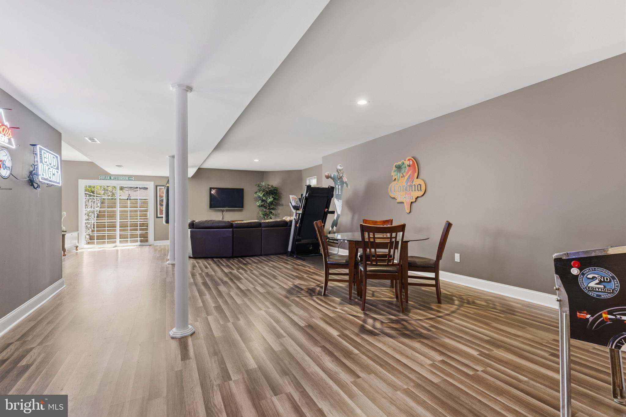 CROSSWICKS - Residential