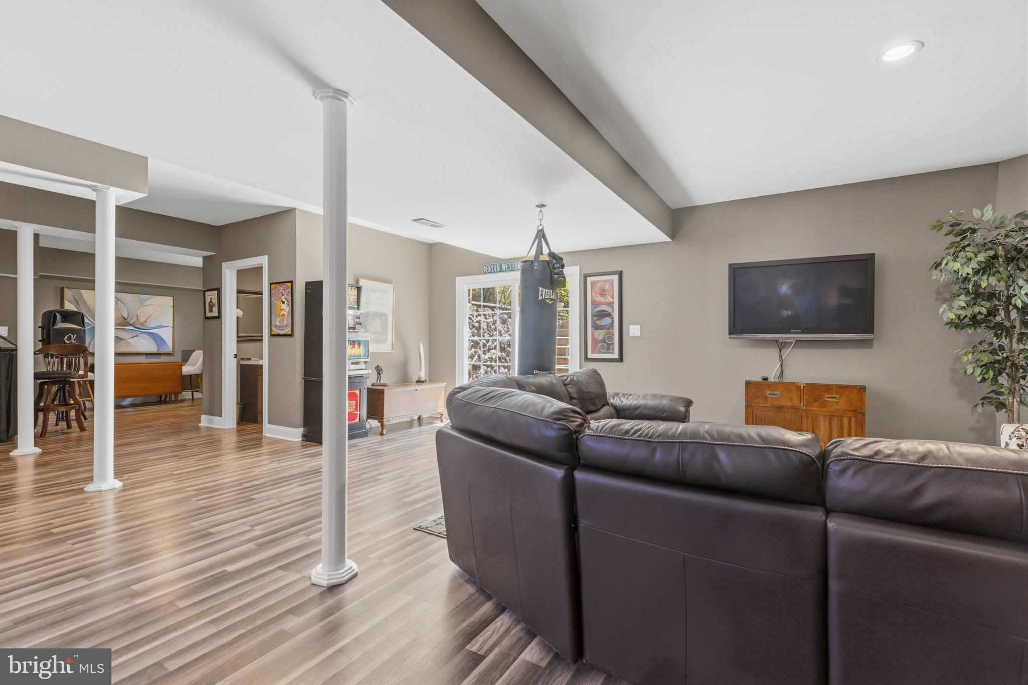 CROSSWICKS - Residential