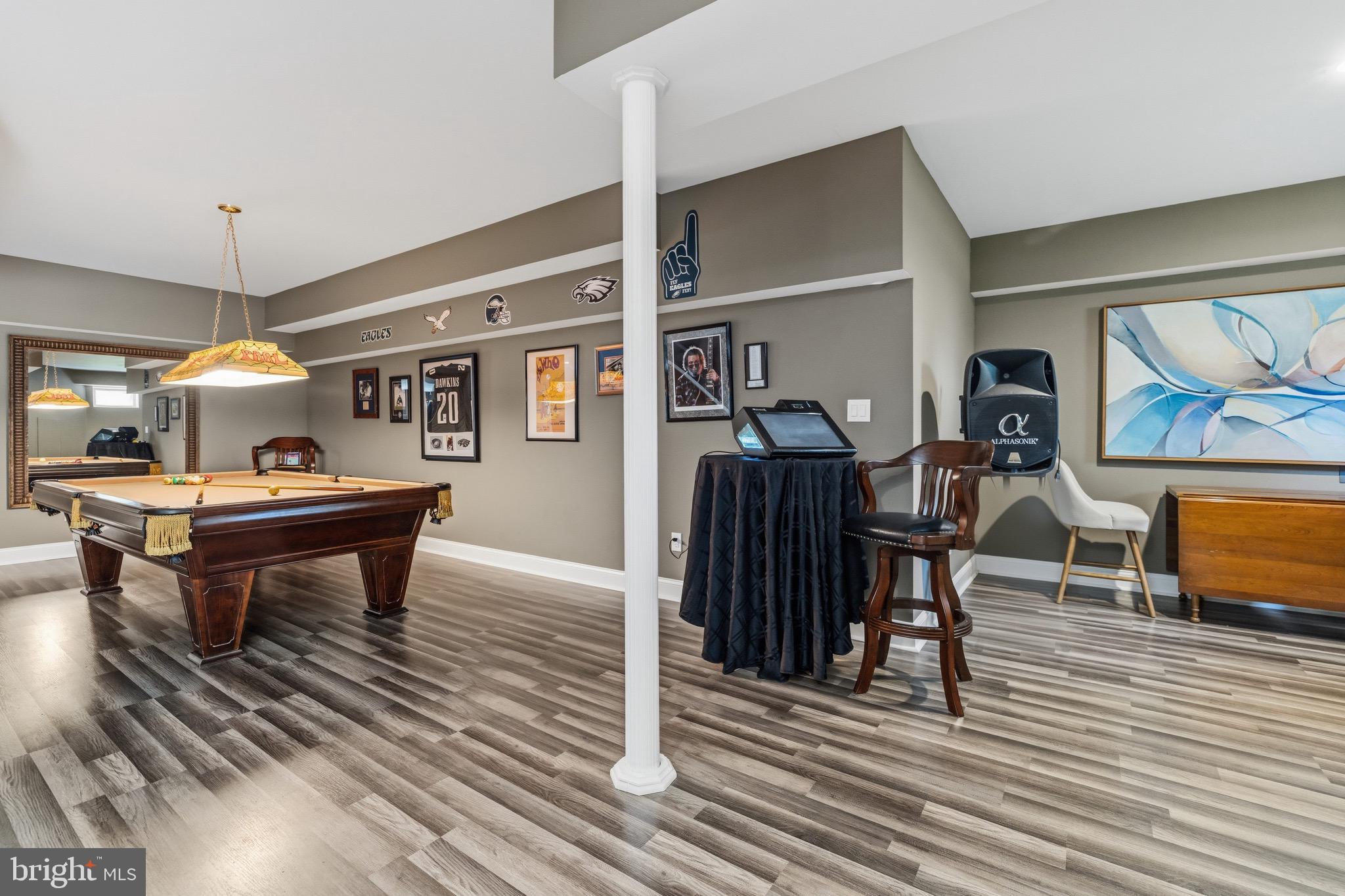 CROSSWICKS - Residential