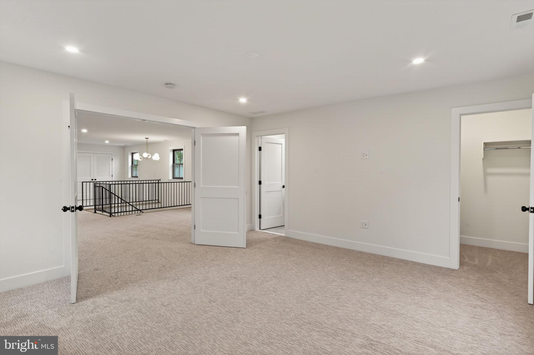 HAVERTOWN - Residential