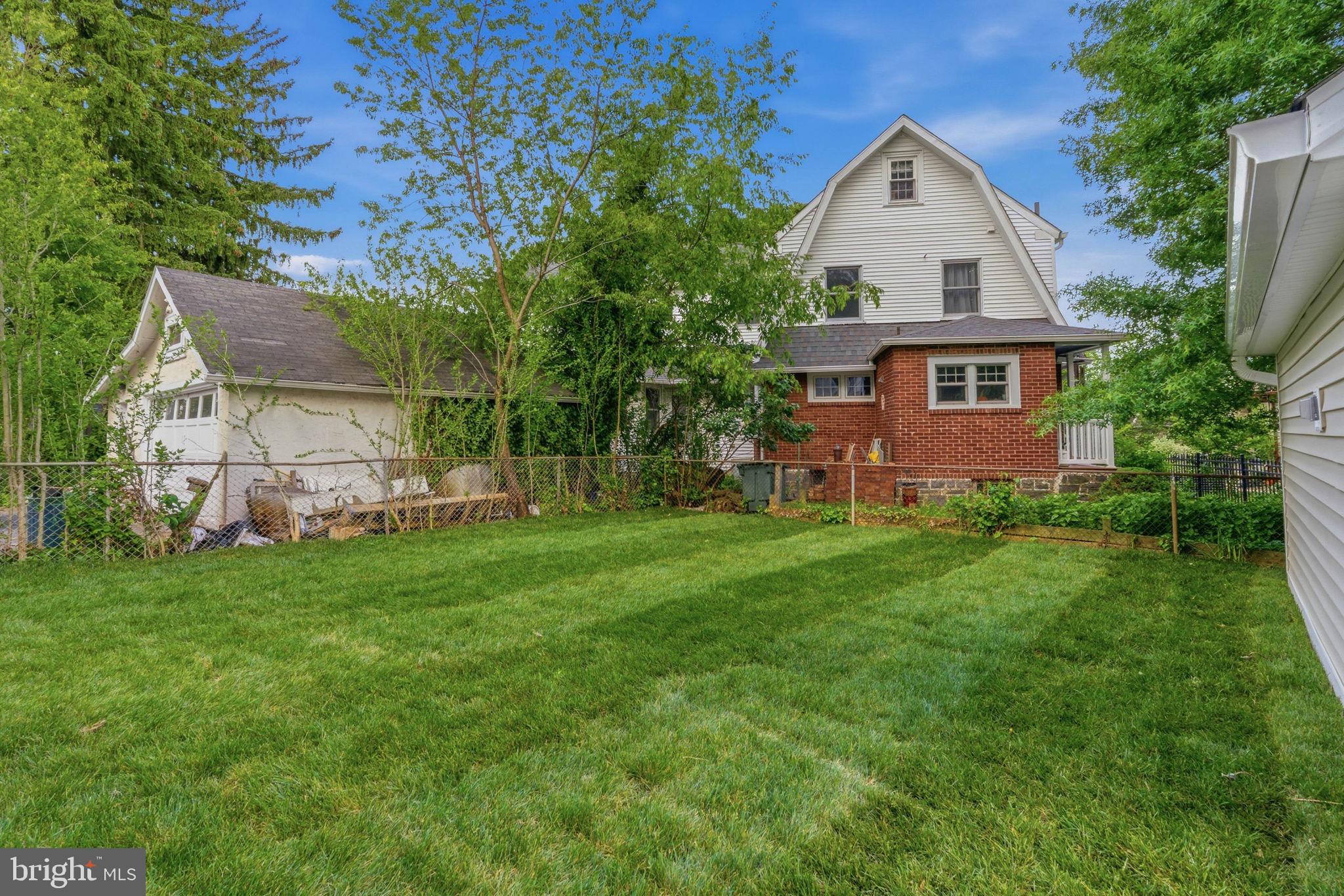 HAVERTOWN - Residential