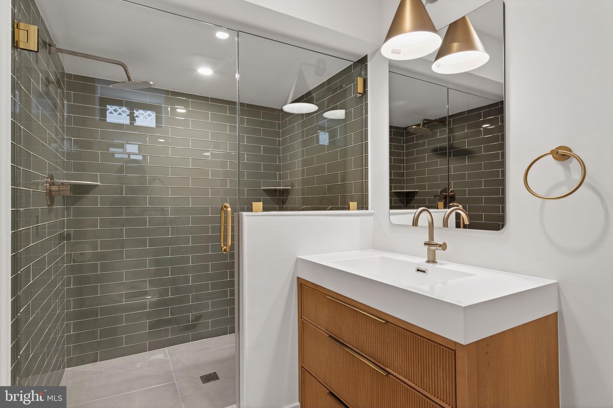 HAVERTOWN - Residential