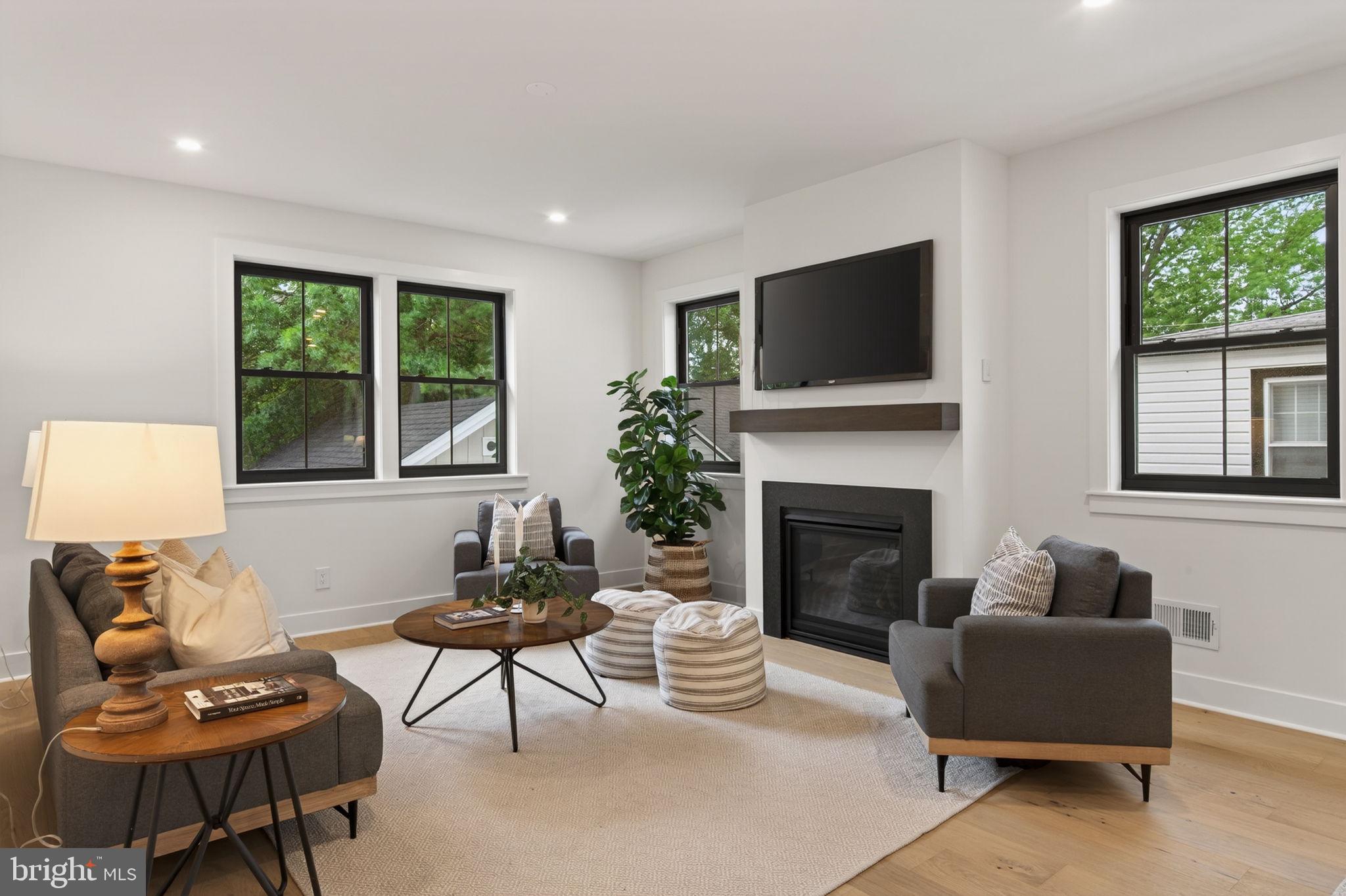 HAVERTOWN - Residential