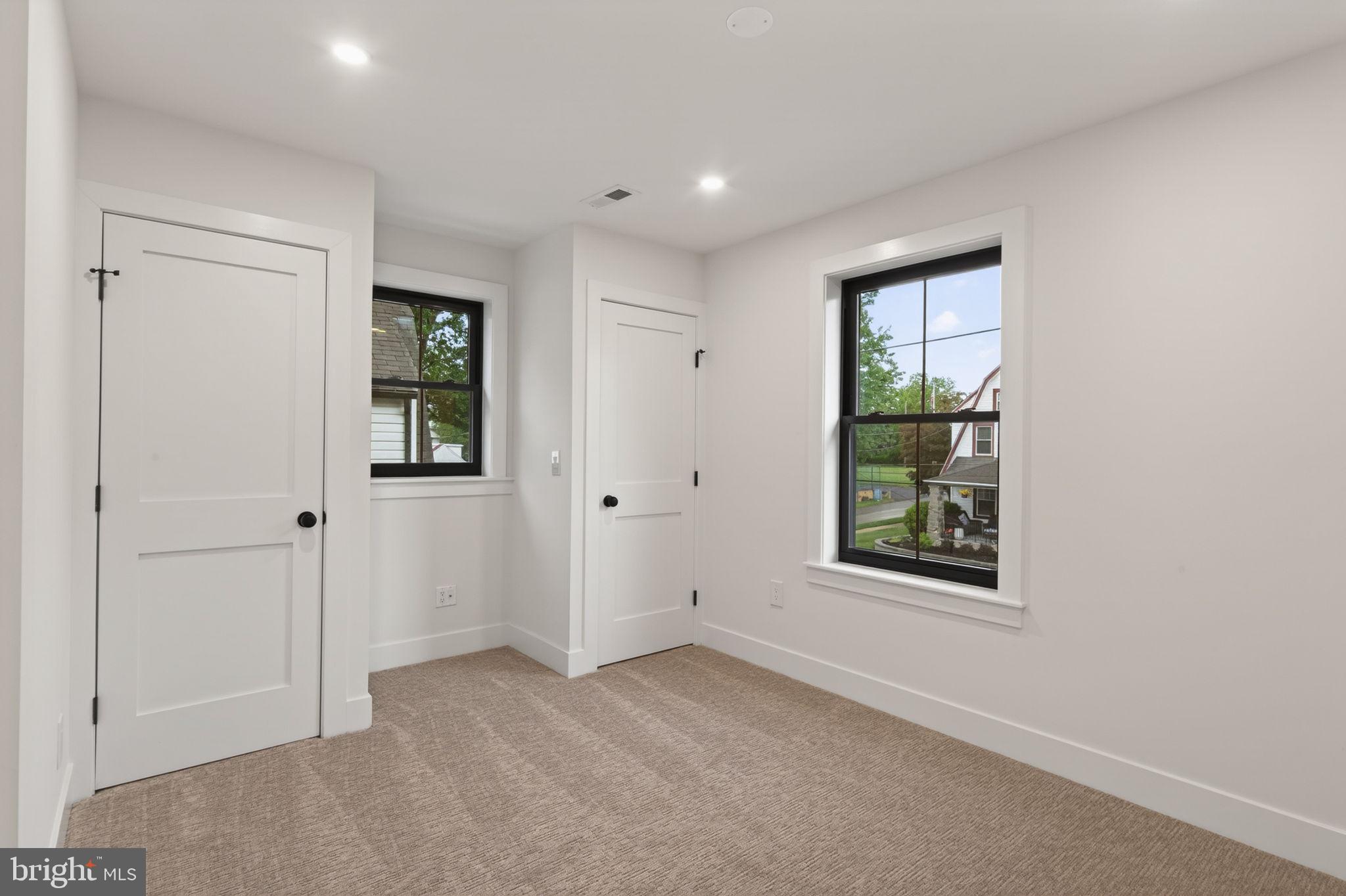 HAVERTOWN - Residential
