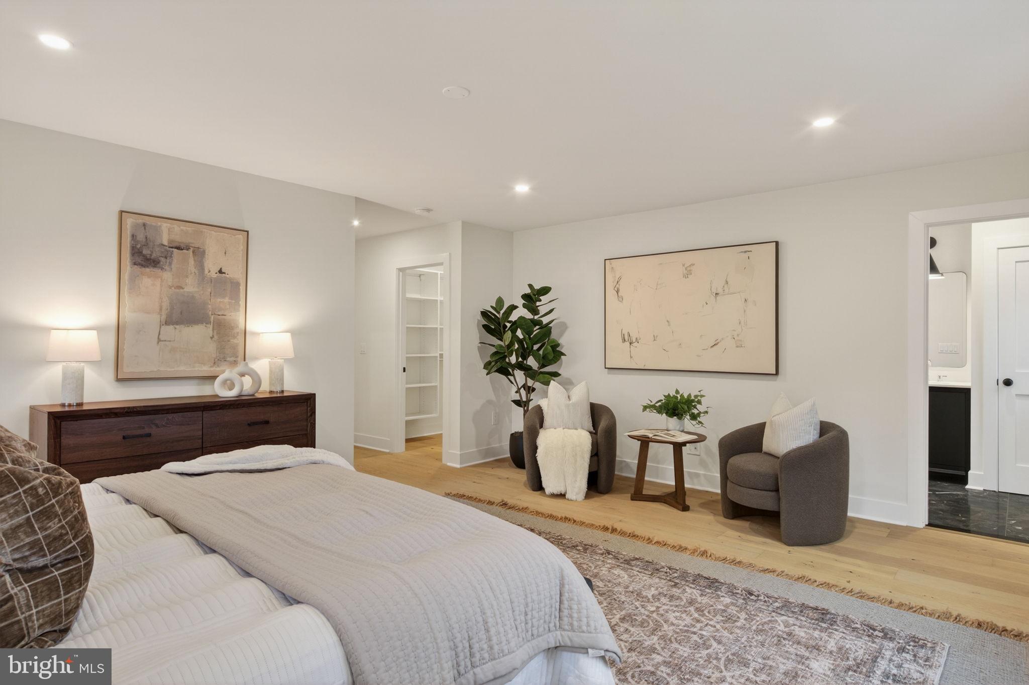 HAVERTOWN - Residential