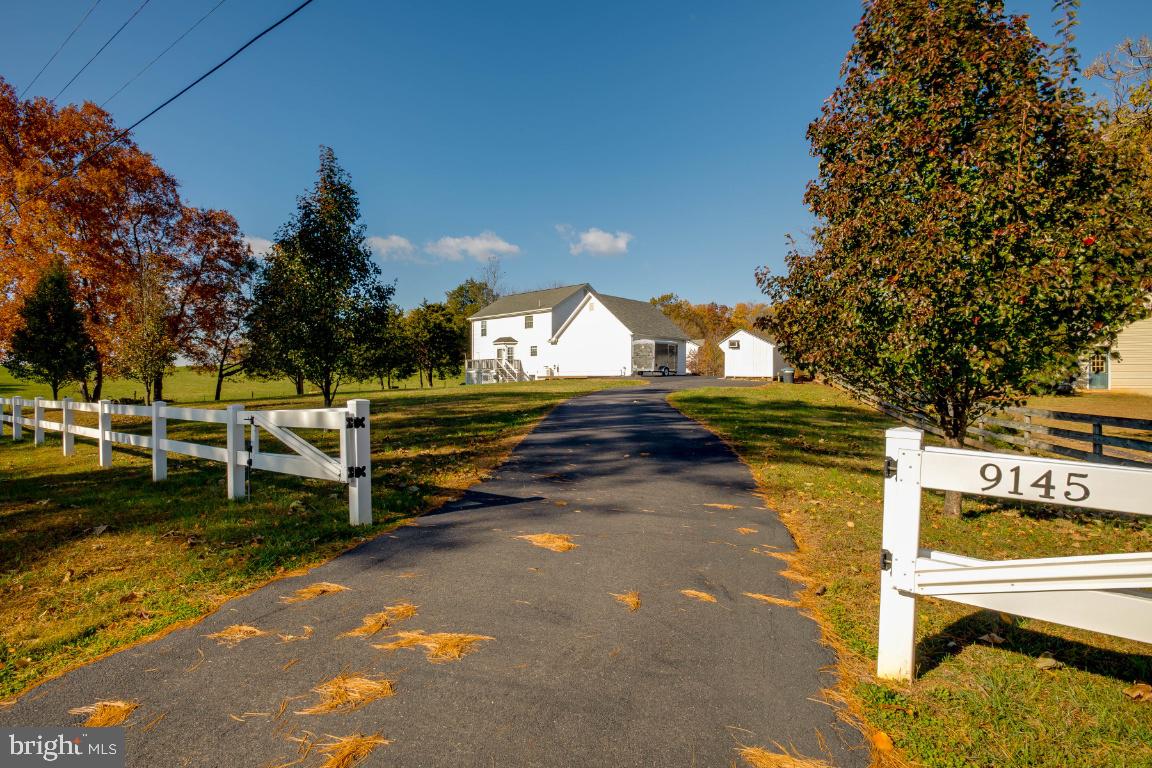 WHITESTONE ESTATES - Residential