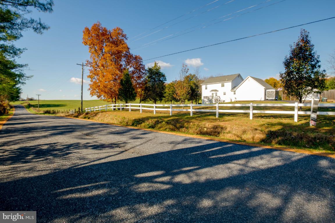 WHITESTONE ESTATES - Residential