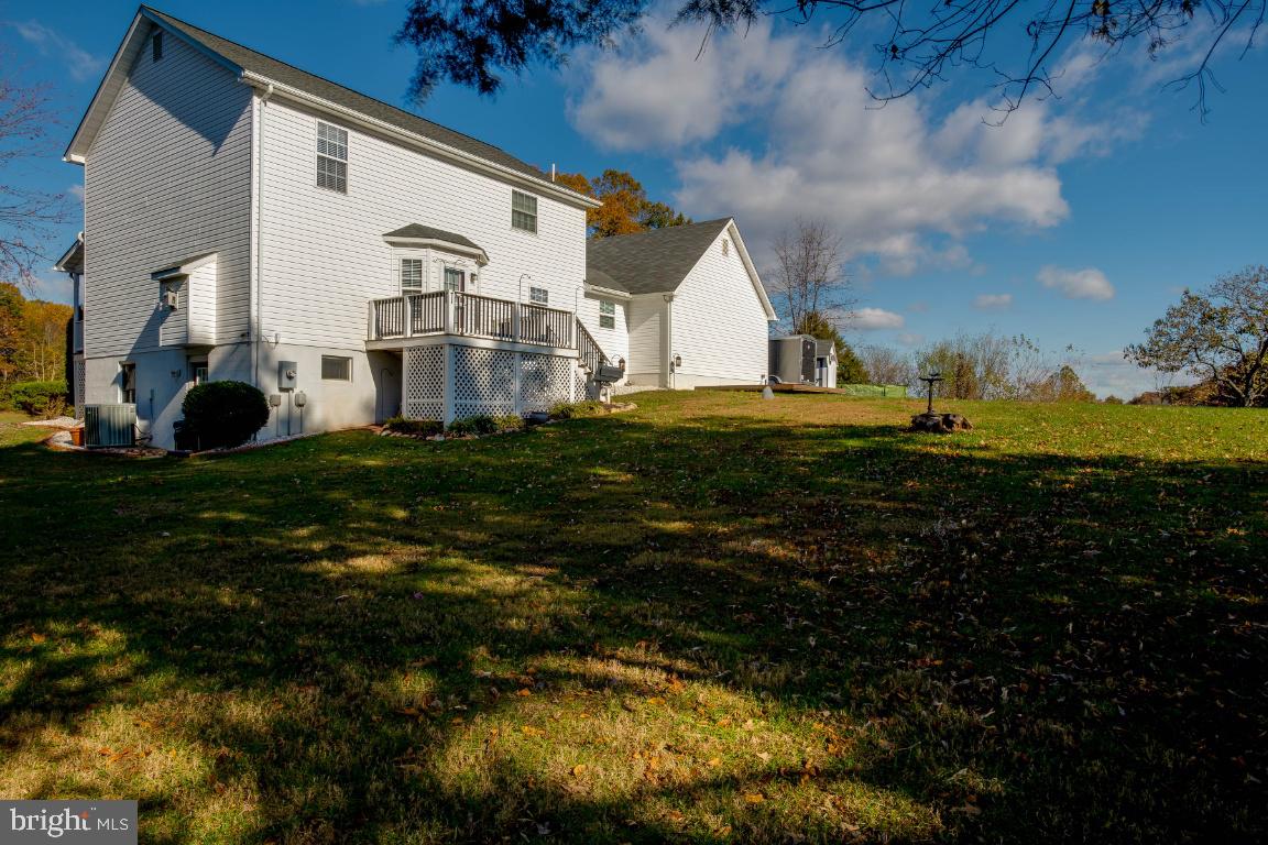 WHITESTONE ESTATES - Residential