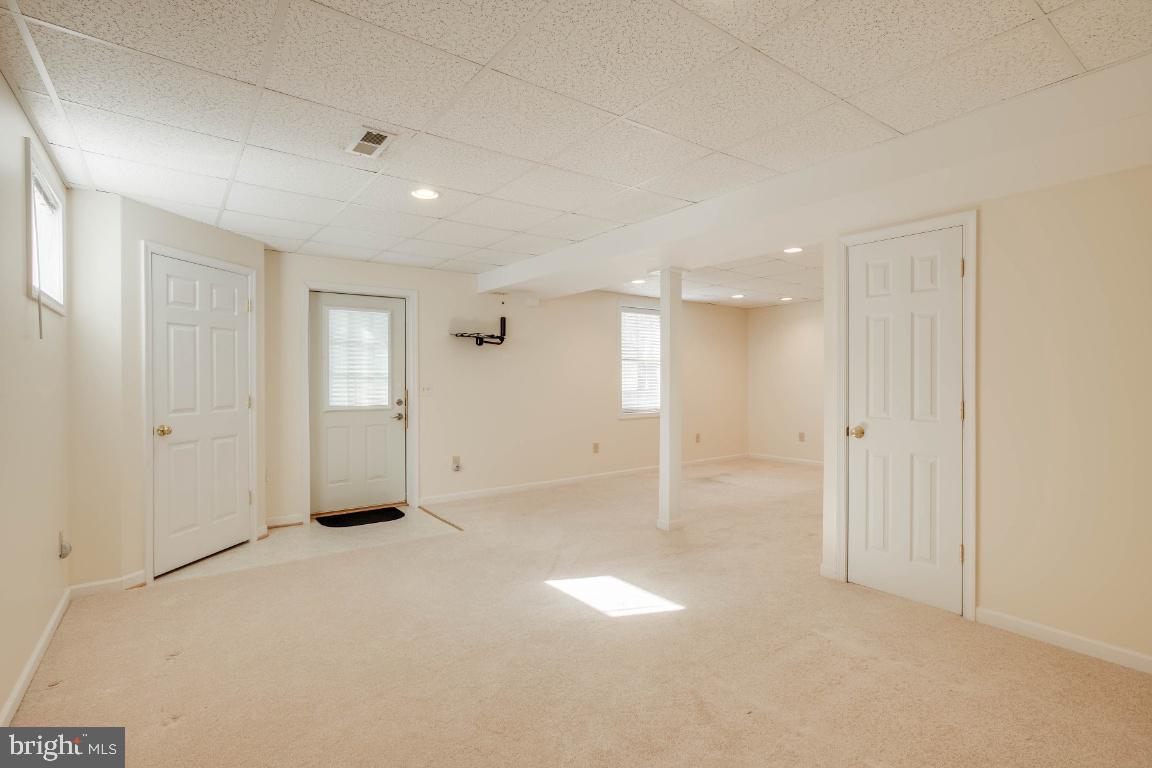 WHITESTONE ESTATES - Residential