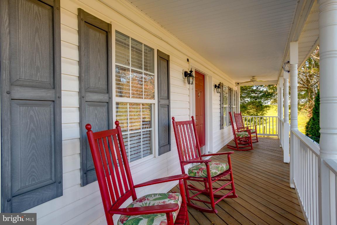 WHITESTONE ESTATES - Residential